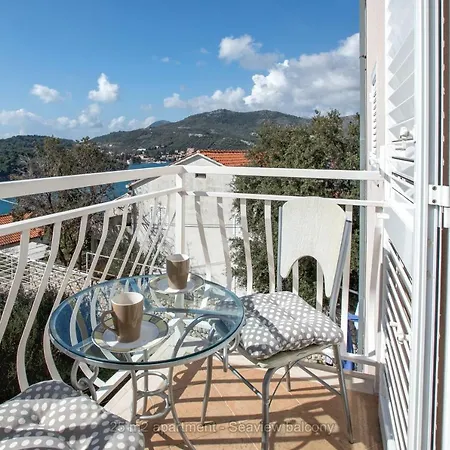 Apartment Melani *